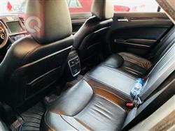 کرایسلەر 300